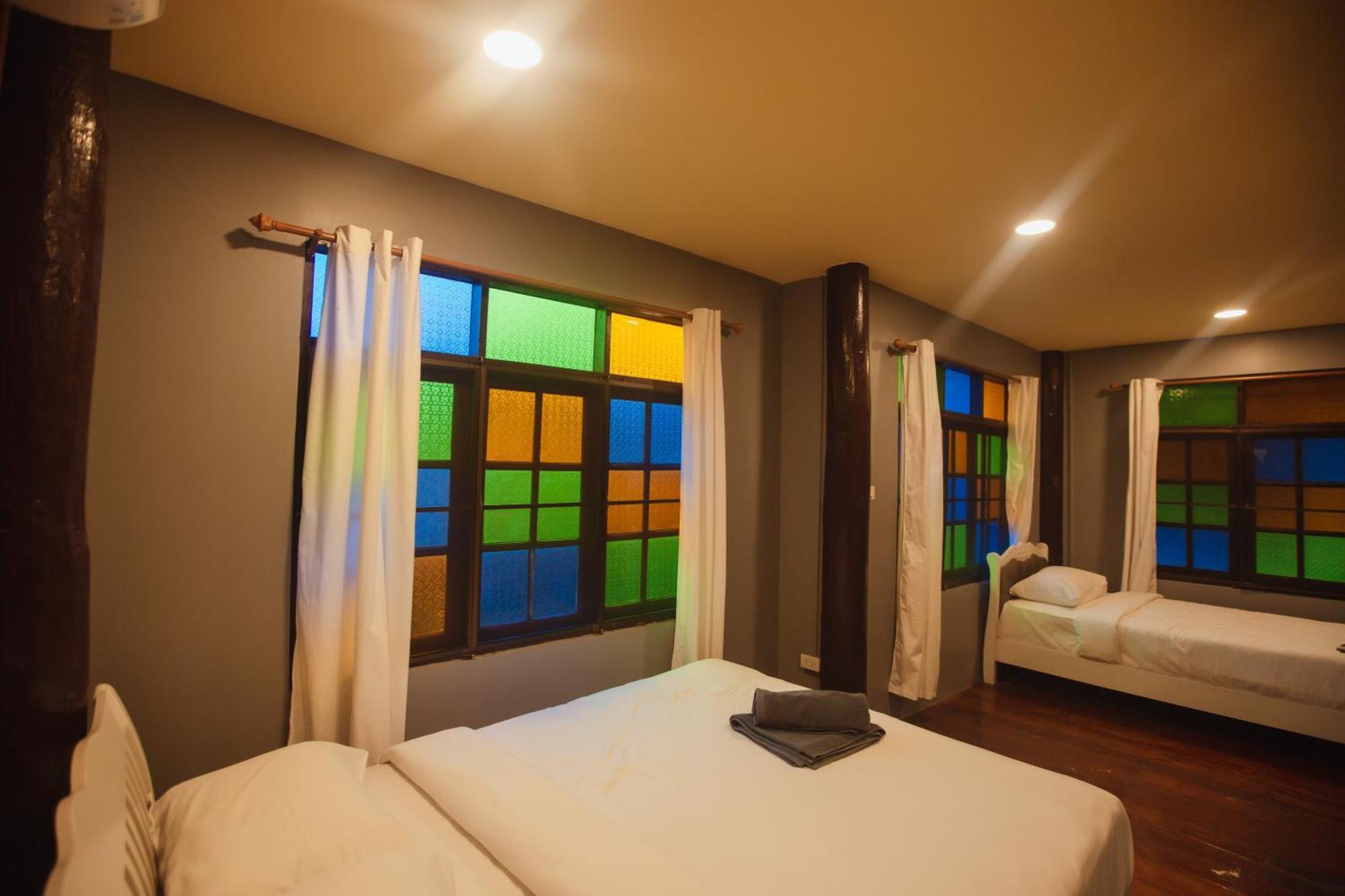 Agga Cnx Hostel Τσιάνγκ Μάι Εξωτερικό φωτογραφία